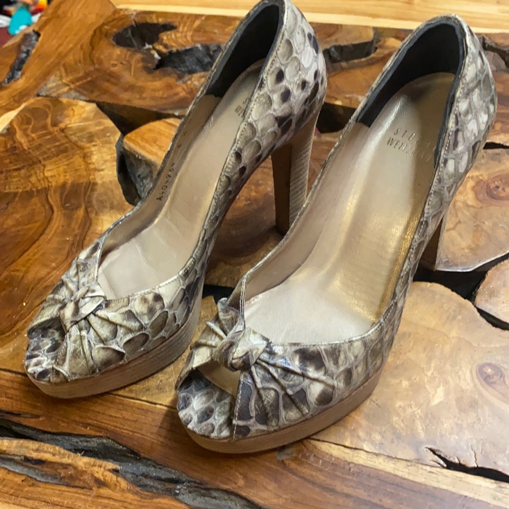 Stuart Weitzman snake Skin Peeptoe Pumps